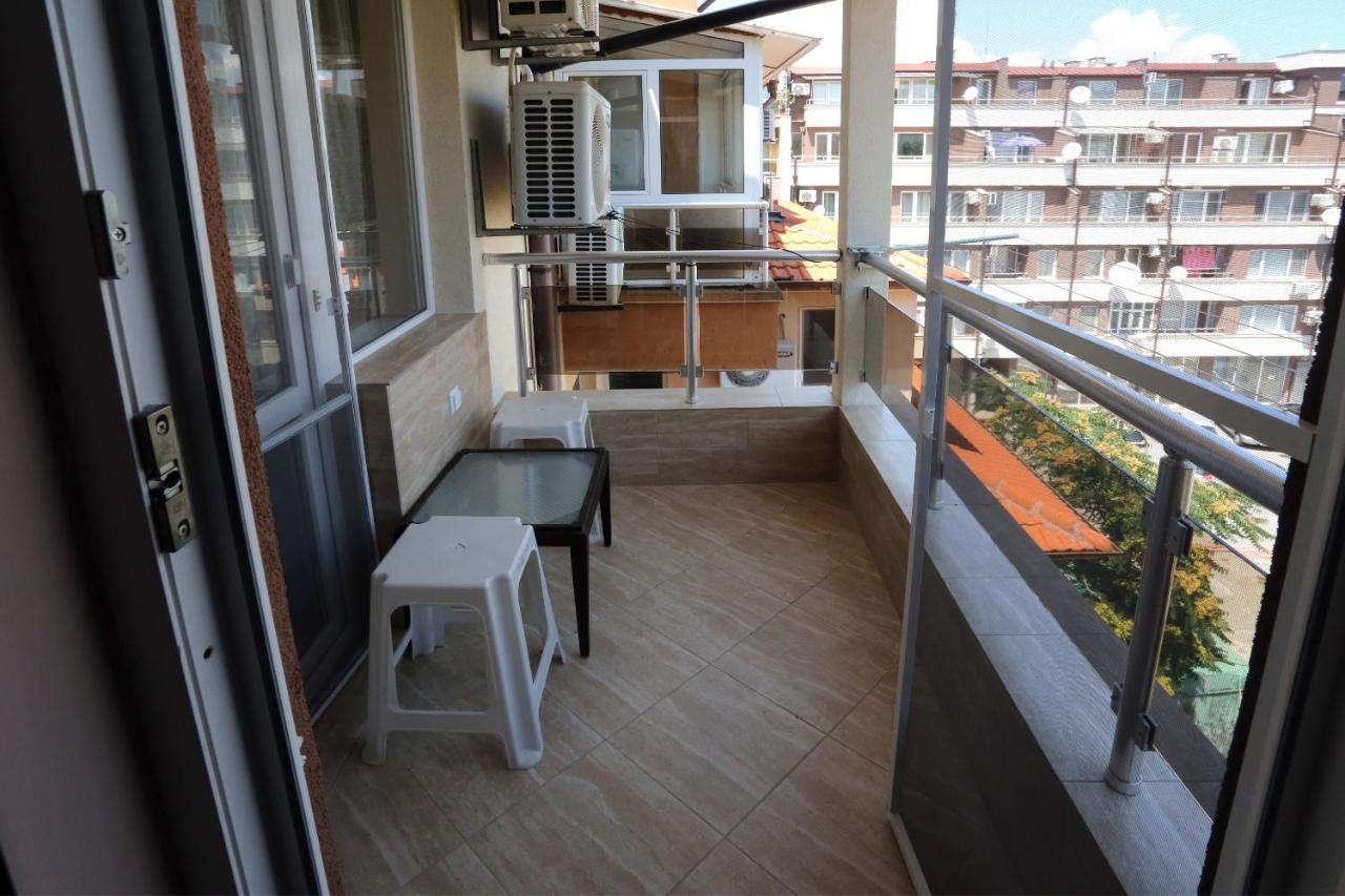 Apartments Dani เปาโมเรีย ภายนอก รูปภาพ