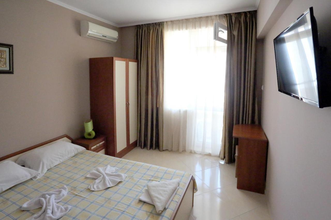 Apartments Dani เปาโมเรีย ภายนอก รูปภาพ
