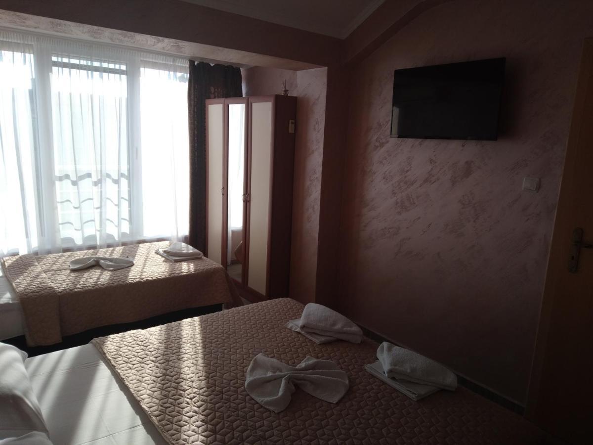 Apartments Dani เปาโมเรีย ภายนอก รูปภาพ
