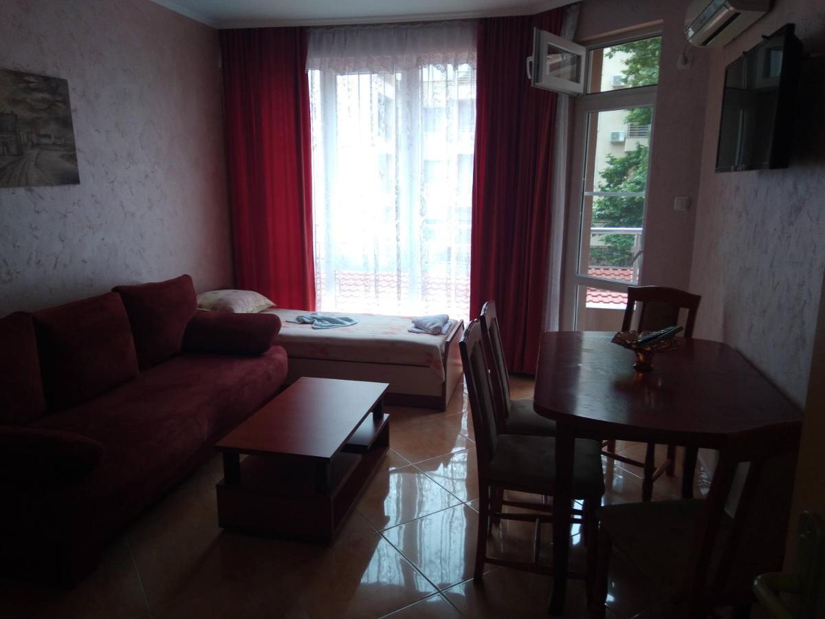 Apartments Dani เปาโมเรีย ภายนอก รูปภาพ